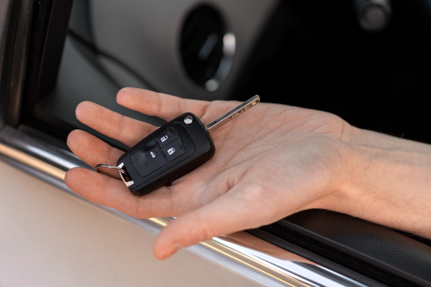 2. Sisteme antifurt auto - mana, chei de masina